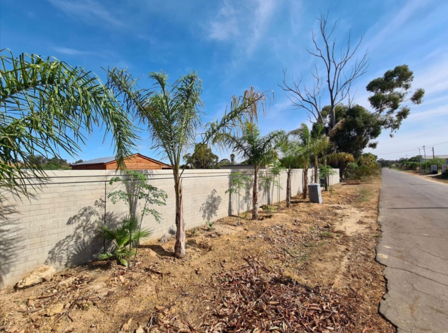 0 Bedroom Property for Sale in Hooikraal Western Cape